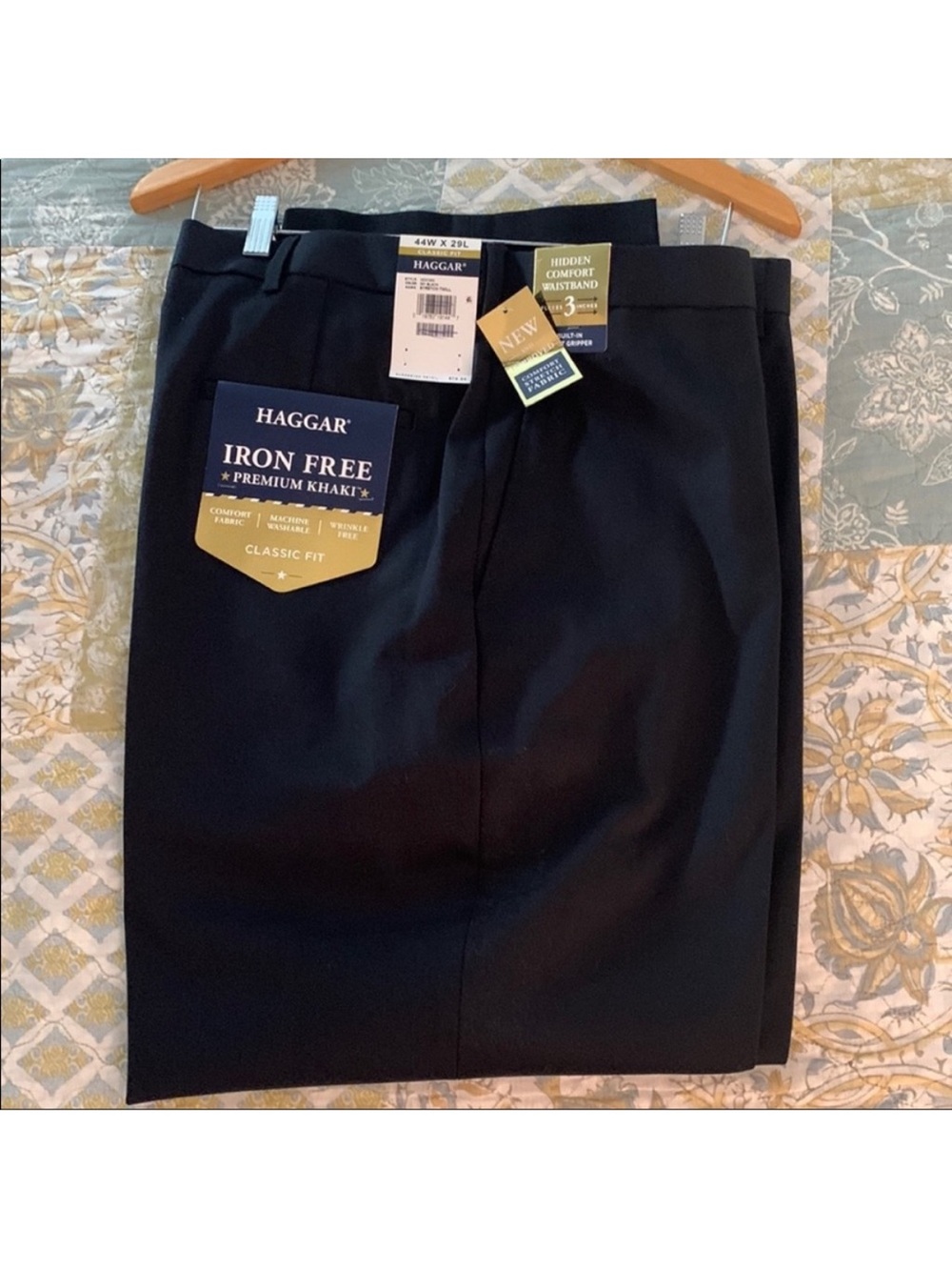 NEW- Mens Haggar Premium Khaki Pants Size 44W X 29L